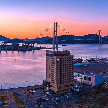 Gwangyang Lacky Hotel Dış mekan fotoğraf