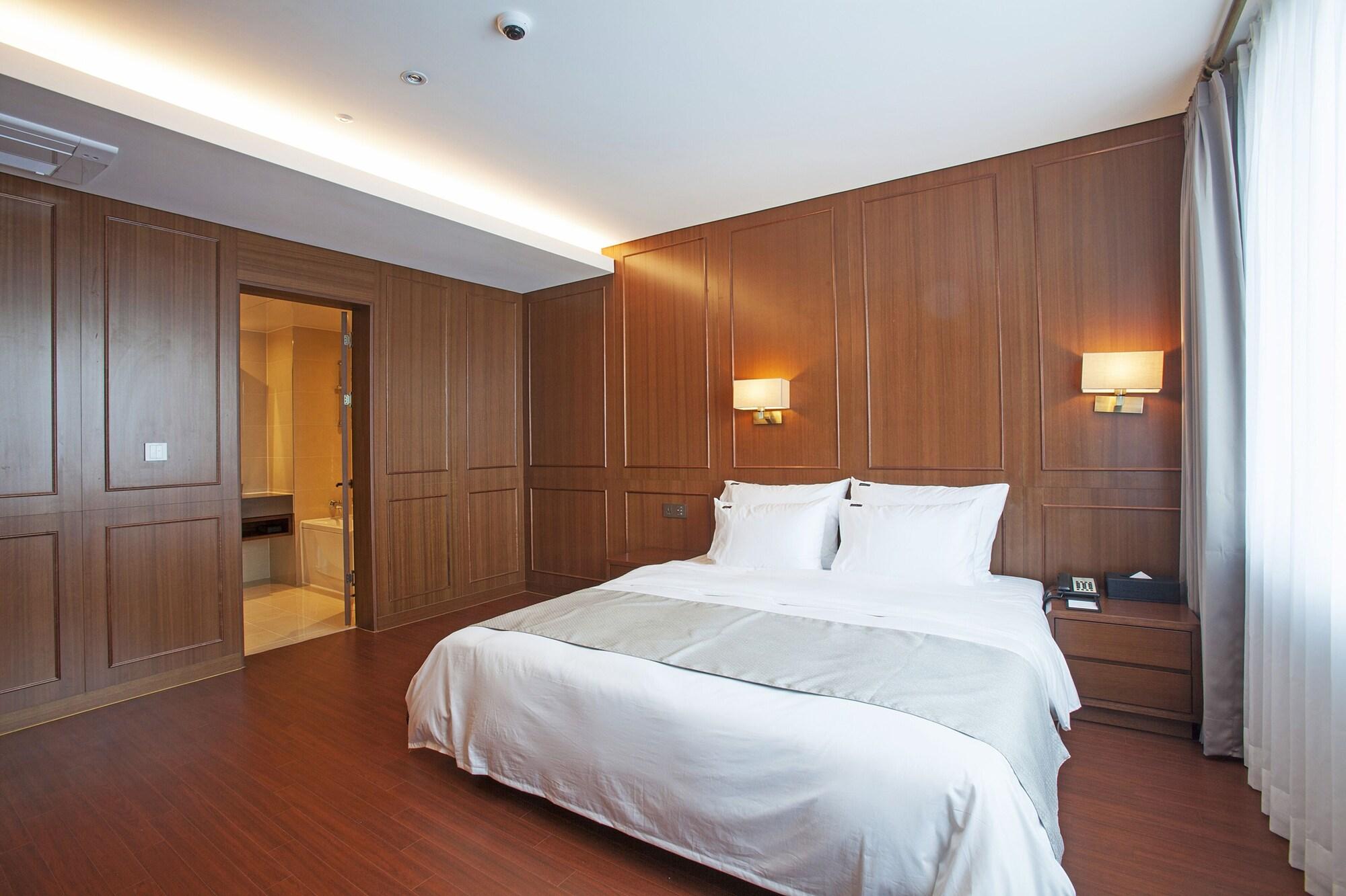 Gwangyang Lacky Hotel Dış mekan fotoğraf