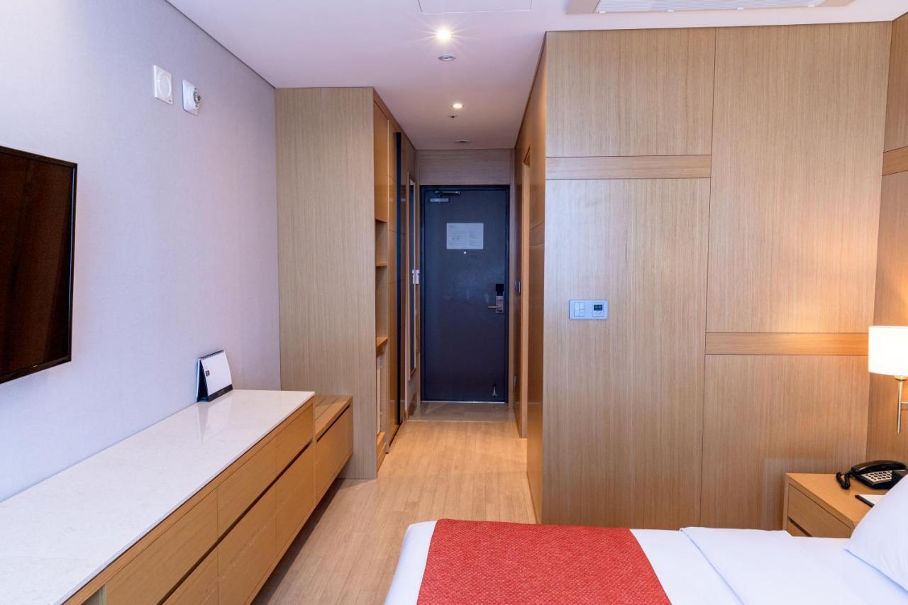 Gwangyang Lacky Hotel Dış mekan fotoğraf