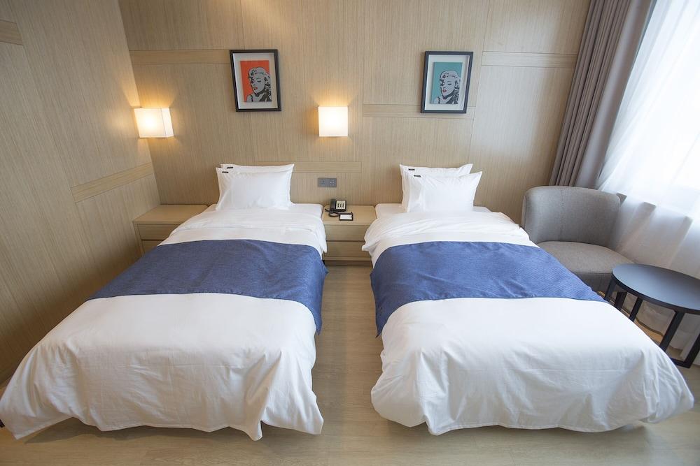 Gwangyang Lacky Hotel Dış mekan fotoğraf